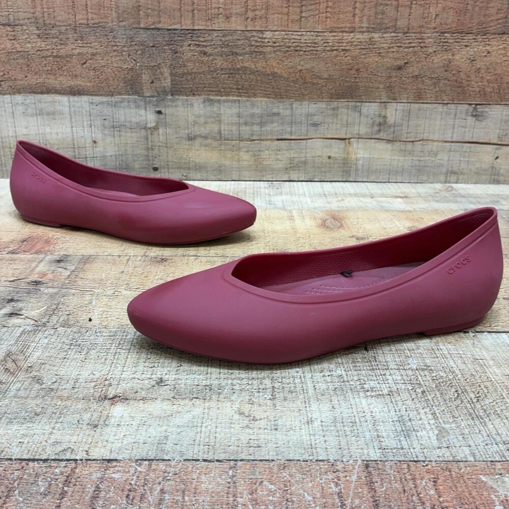 Crocs Ballet Flats Womens Size 11 42 Pink Rubber Pointed Toe Comfort Shoes